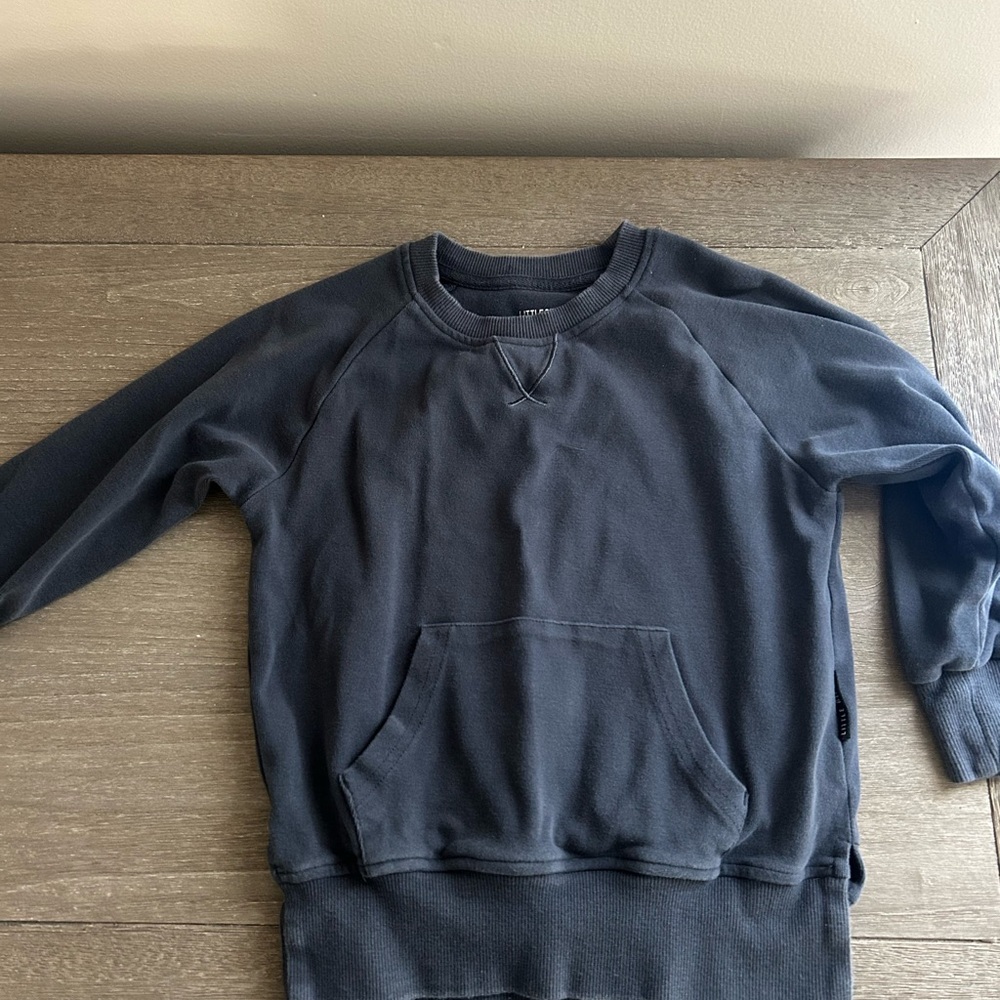 Little bipsy 3-4T sweatshirt